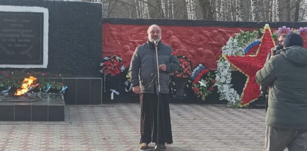 Настоятель храма принял участие в памятных мероприятиях, посвящённых Дню Героев Отечества